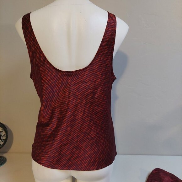 Victoria Secret Red Pijamas Size L Satin Silky Top/ Bottom Set Sleepwear Comfort - Picture 6 of 12